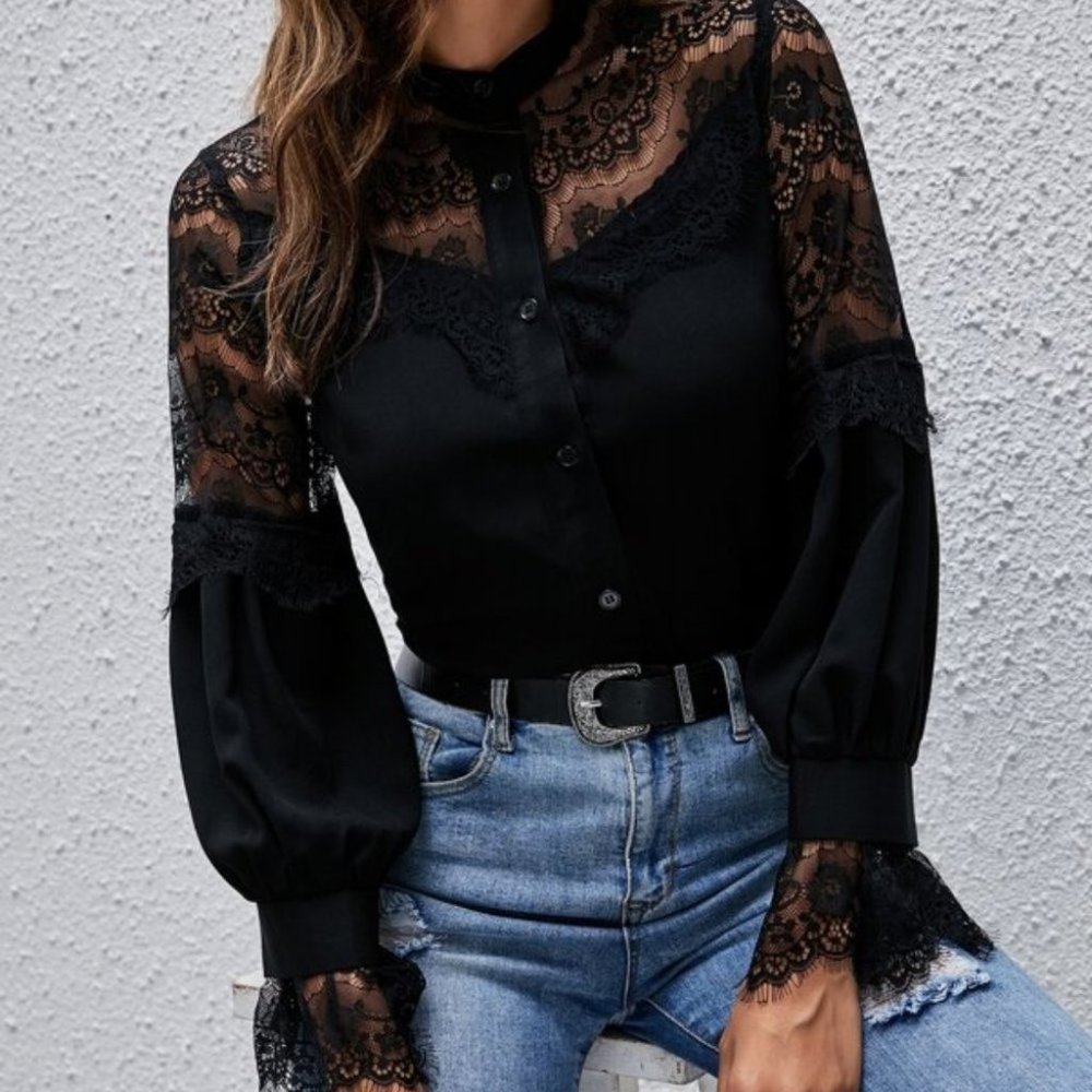 Black Contrast Eyelash Lace Flounce Sleeve Blouse